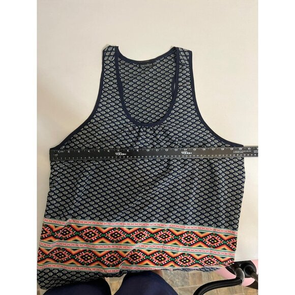 Zenobia Sz XL Black White Novelty Leaf Printed Tank Top Flowy Boho - Picture 7 of 7